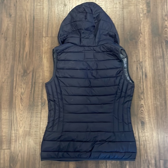 Navy Tom Tailor puffer vest - Picture 3 of 3